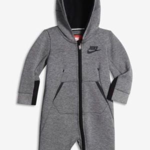 Nike tech coverall